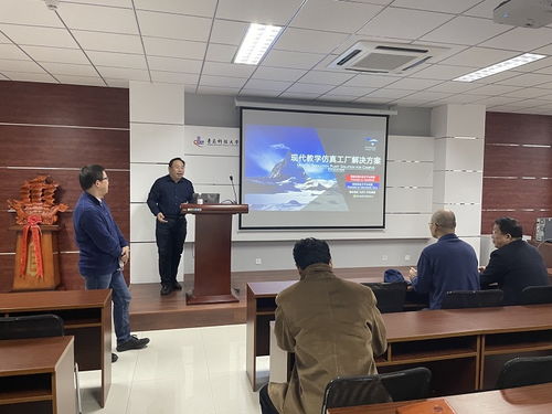 杭州百子尖科技股份有限公司來我院就現(xiàn)代教學(xué)仿真工廠項(xiàng)目進(jìn)行深度交流